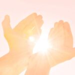 チャネリングは特別な能力ではない──直感を取り戻し、人生を整える方法